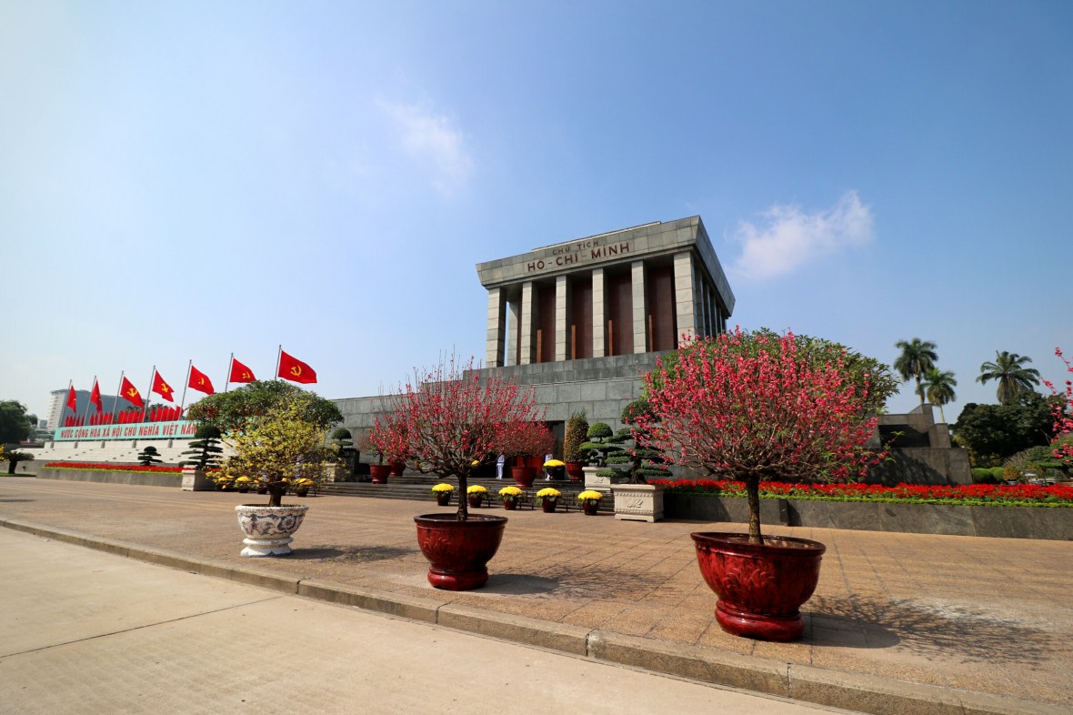 Ho-Chi-Minh-Mausoleum-Hanoi