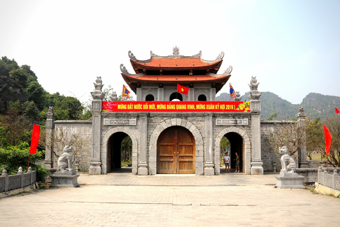 Vietnam-Hoa-Lu-Ancient-Capital